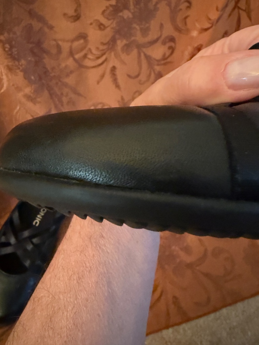 Vionic Claire Black Slip On Leather Flat Mule Size 9 - Picture 13 of 15